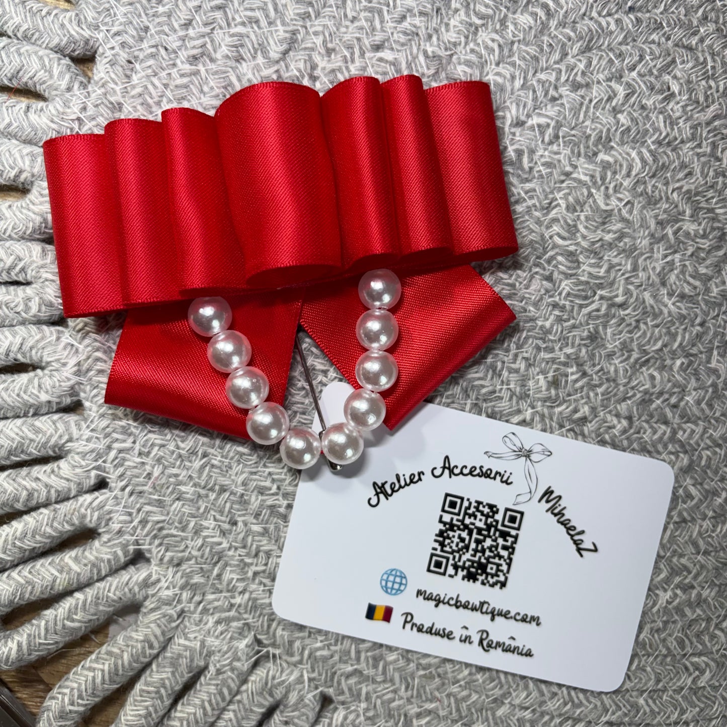 Accesoriu Elegant 🎀 MIHAELA