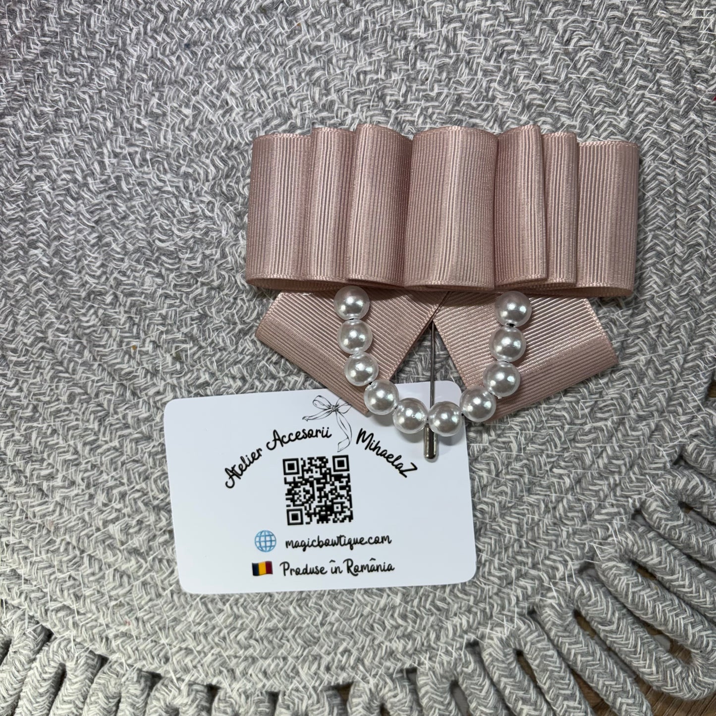 Accesoriu Elegant 🎀 MIHAELA